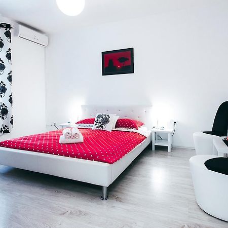 Fifi Apartment W. Parking In Old Town Zadar Eksteriør bilde