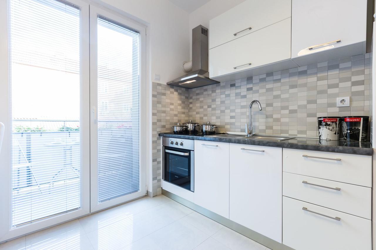 Fifi Apartment W. Parking In Old Town Zadar Eksteriør bilde