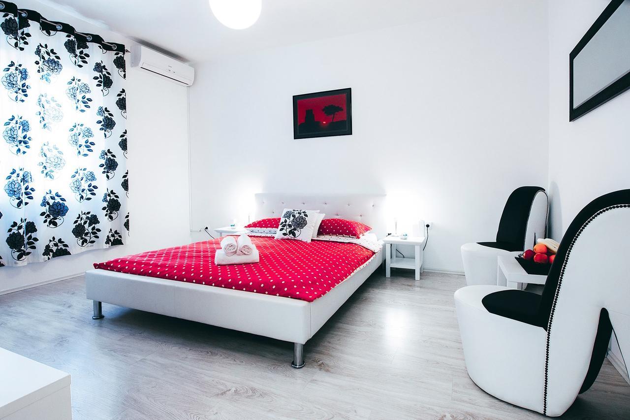 Fifi Apartment W. Parking In Old Town Zadar Eksteriør bilde
