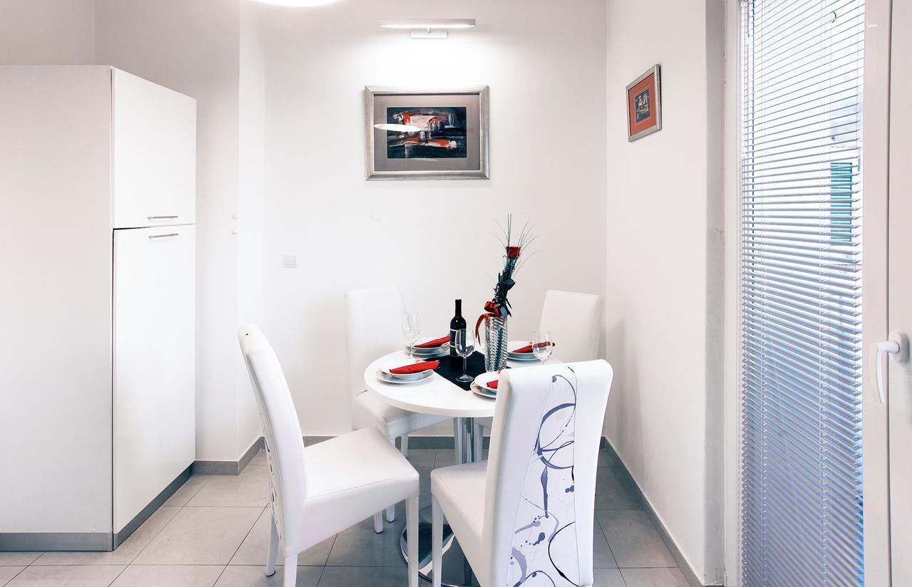 Fifi Apartment W. Parking In Old Town Zadar Eksteriør bilde